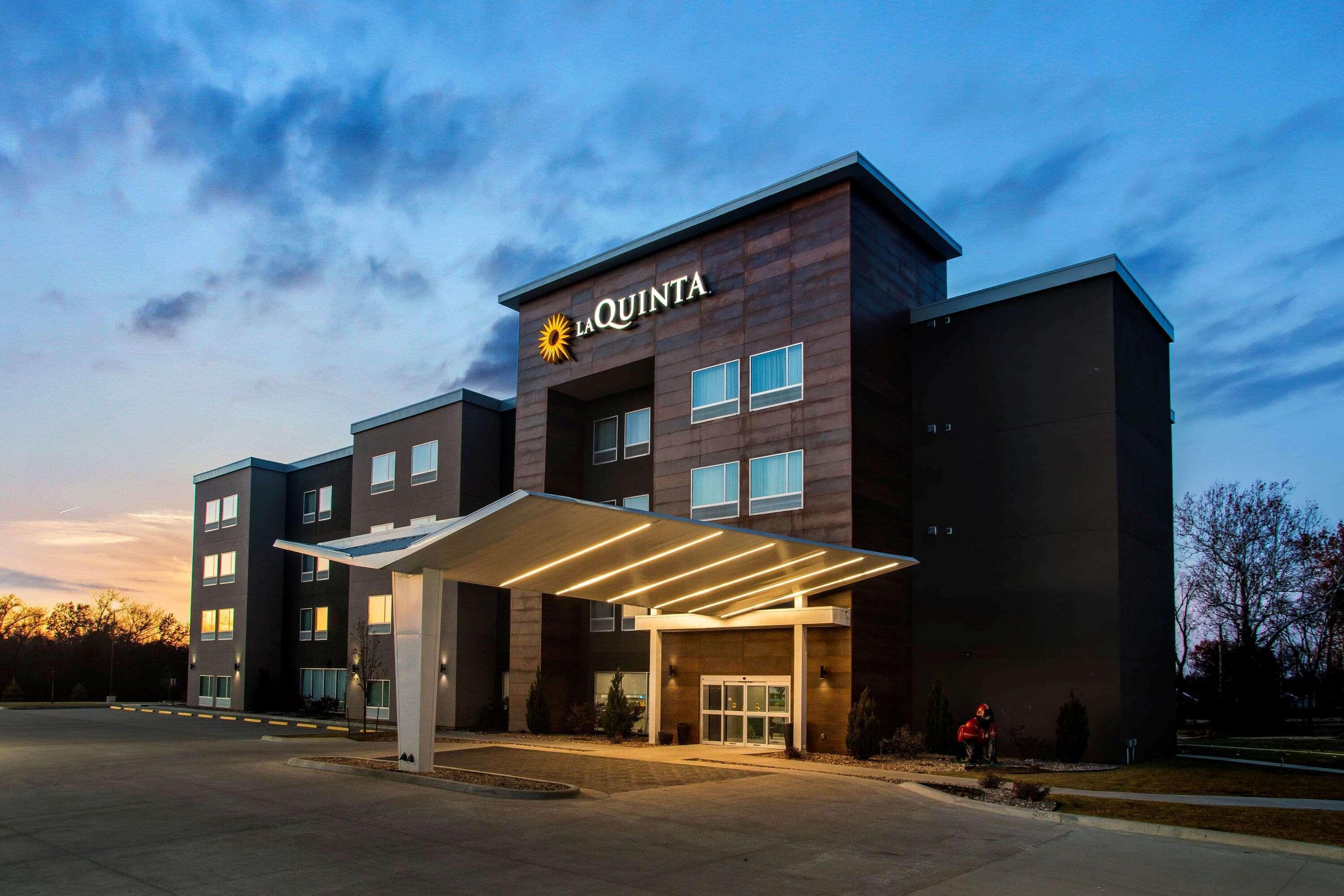 Hotel La Quinta By Wyndham 3*